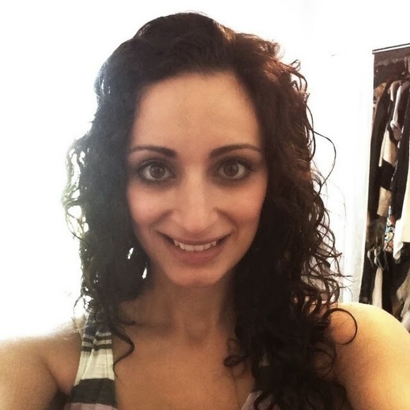 Meet your Posher, Kristyn - Picture 1 of 1